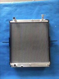 SINOTRUK HOWO engine Cooling RADIATOR WG9725530120/1 Aluminum RADIATOR