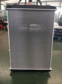 Heavy Duty Radiator BHTC1673 2001-1704 For Freightliner FLD, Century Class, Business Class