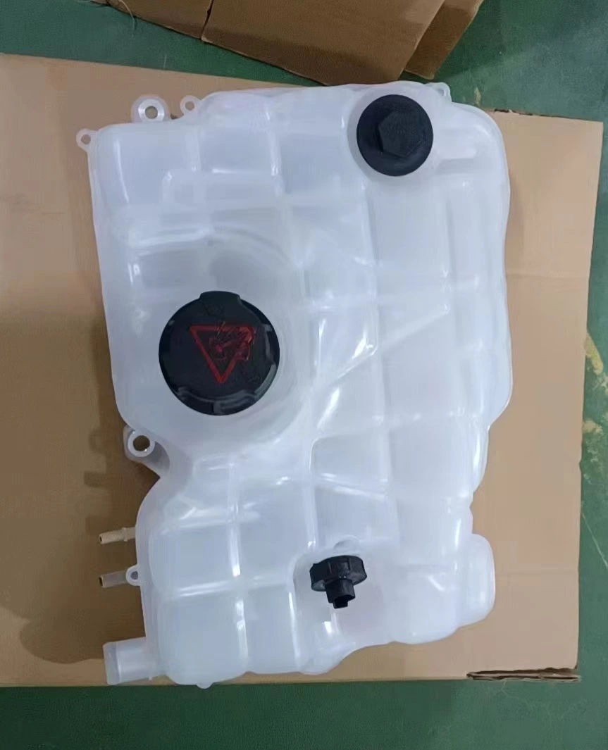 Truck Radiator Coolant expansion Tank 2545034 2545036 FOR SCANIA water expansion tank