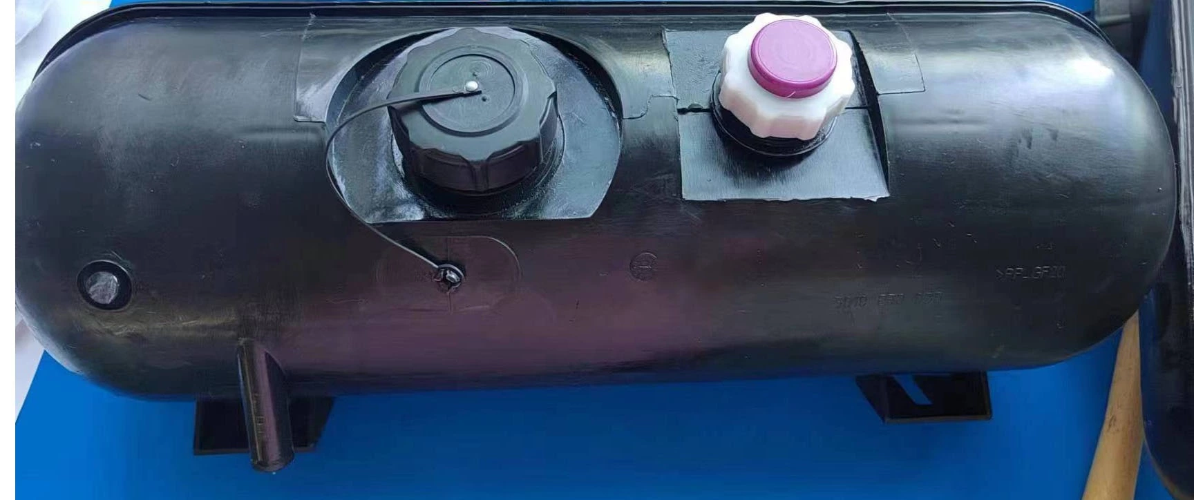 Truck Radiator Coolant expansion Tank 17316494 FOR SCANIA water expansion tank