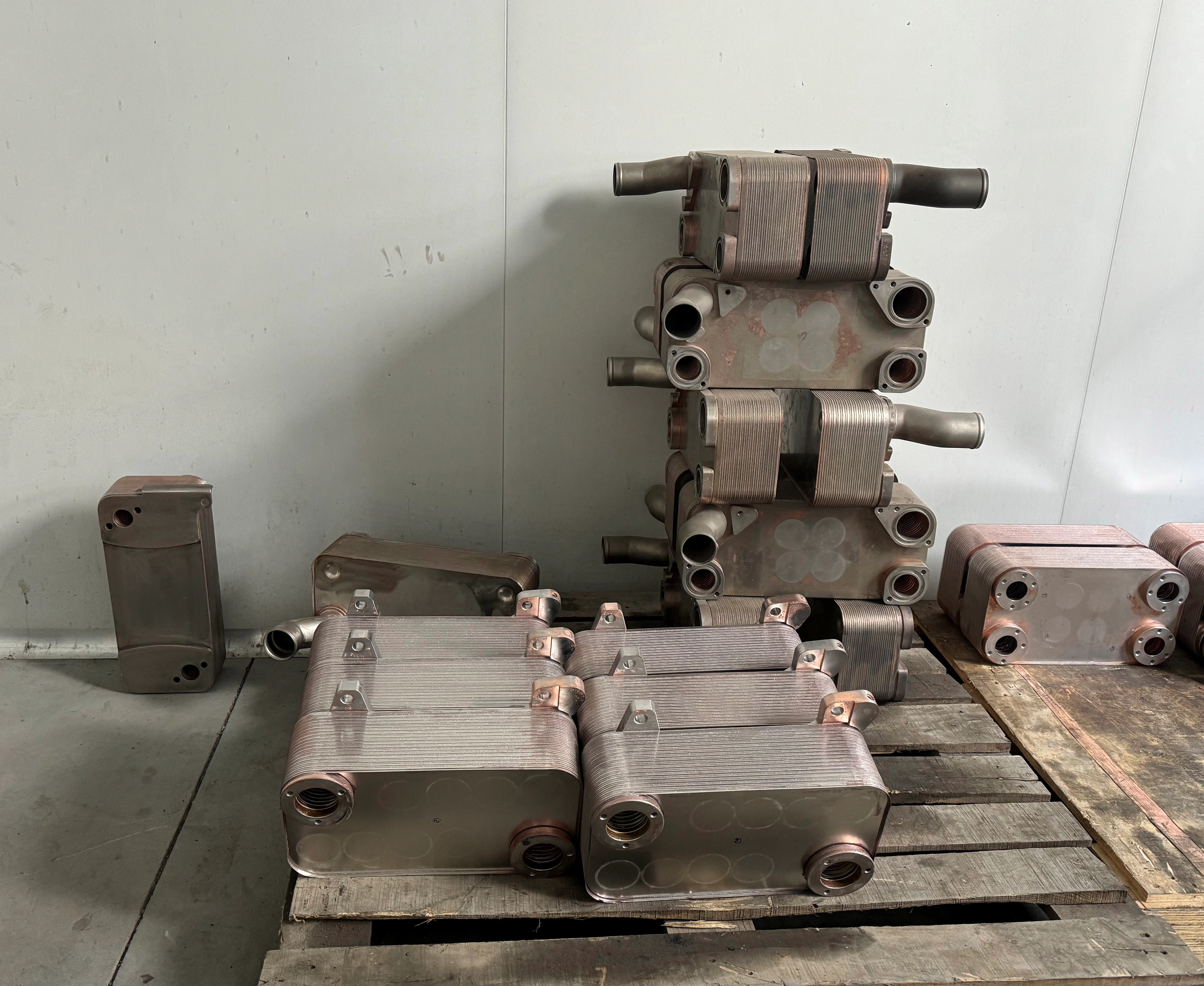 Lianheng truck stainless steel oil cooler yip truck parts Yiparts