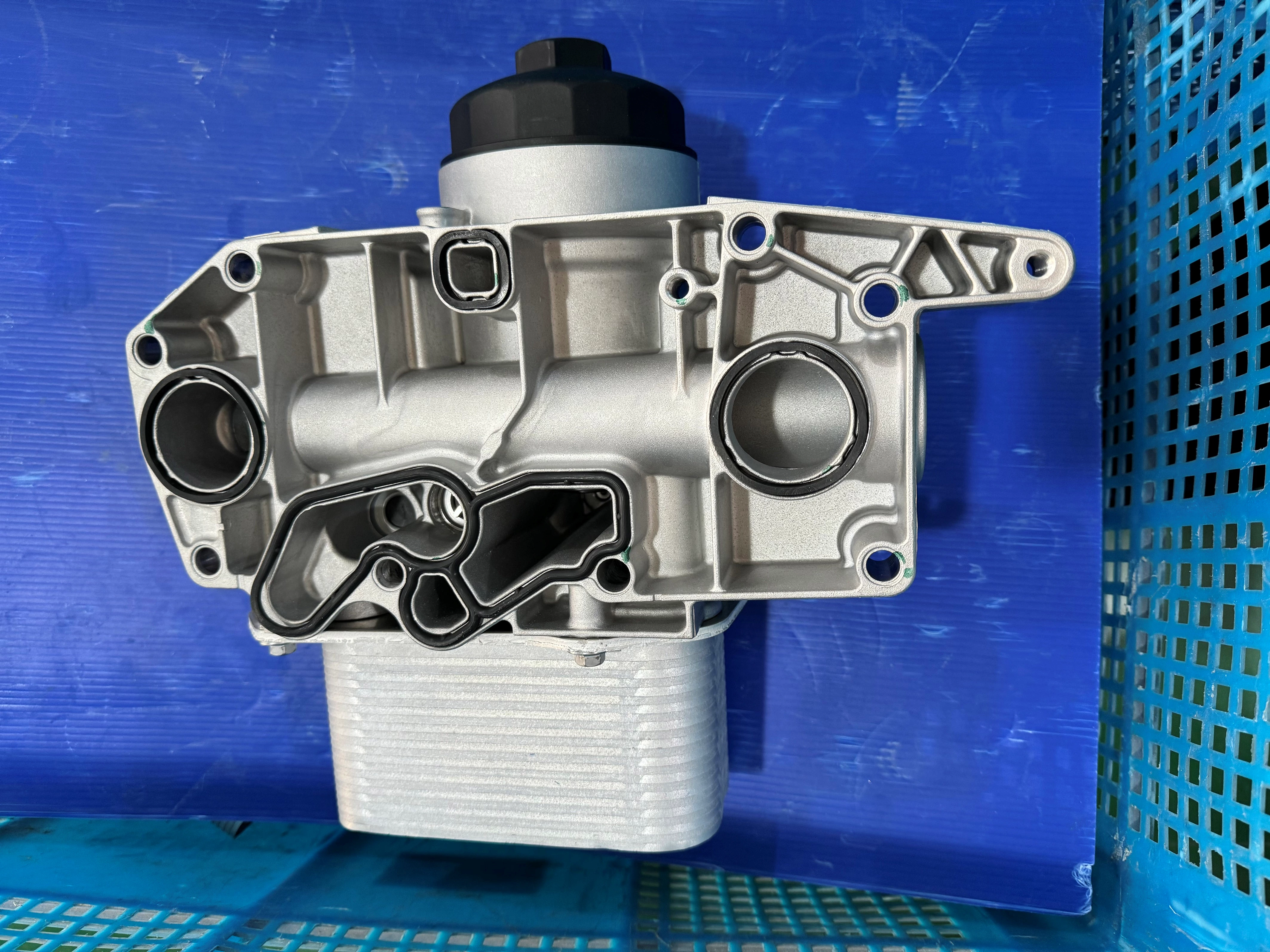 Auto Radiator Volvo Truck Cooling Parts 468035 Oil Cooler