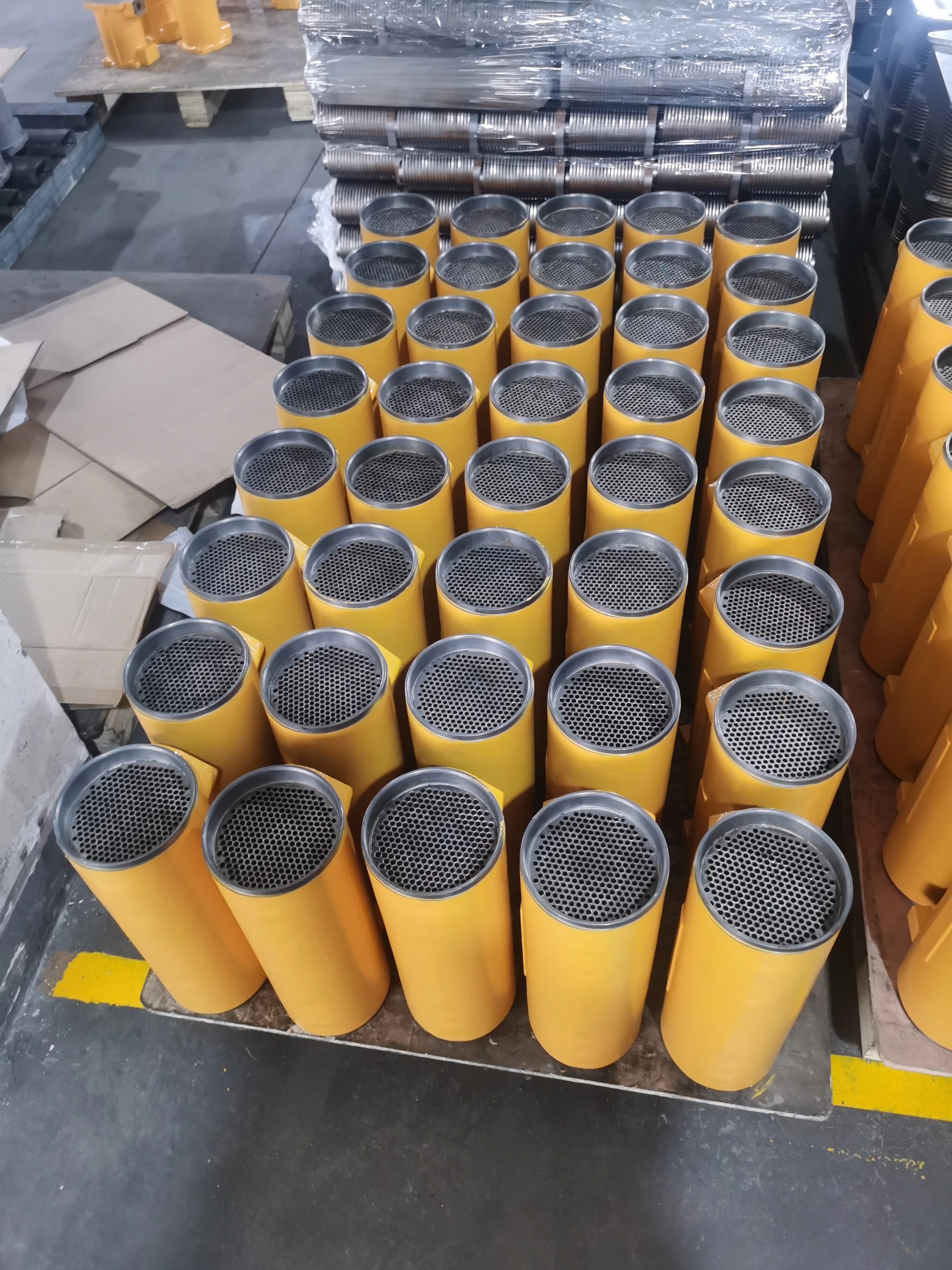 YIP   oil cooler for CAT Series